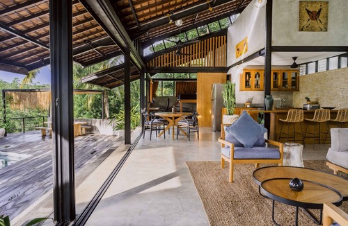 Selong Belanak House | Villa Kanan - Secluded Jungle Paradise