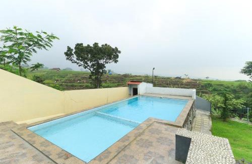Pacet Villa | Villa Kangen Omah