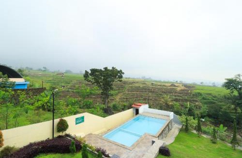 Pacet Villa | Villa Kangen Omah