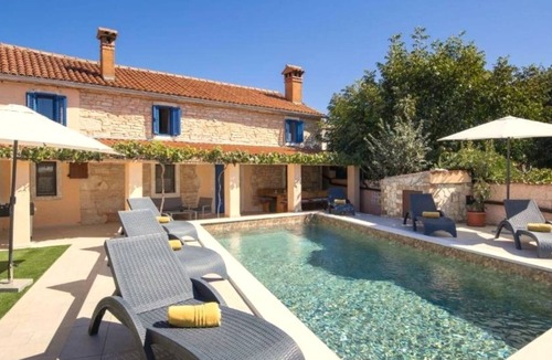 Sajini Villa | Villa Katarina by Villas Guide