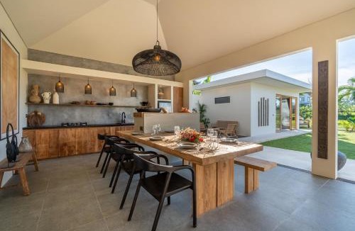 Melayang Villa | Villa Kazaluca, Ubud