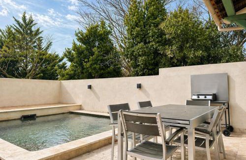 Entraigues-sur-la-Sorgue House | Villa Keromate, climatisée avec bassin de baignade