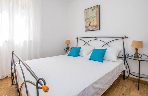 Sipan Island Villa | Villa Kelly - Seven Bedroom Villa, Sleeps 14