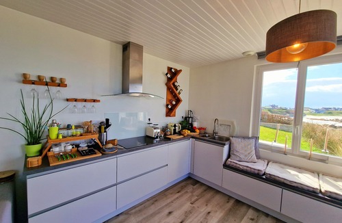 Cleder House | Villa Ker Anna, 4 people, seafront