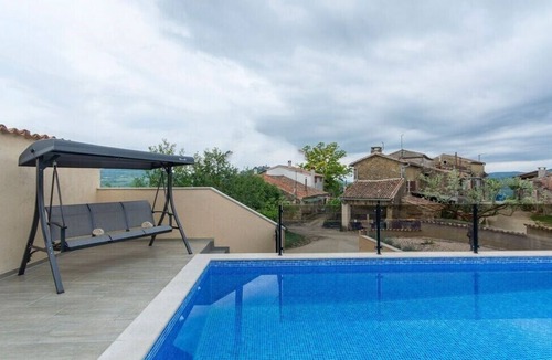 Sveti Bartol Villa | Villa Kiara in Motovun