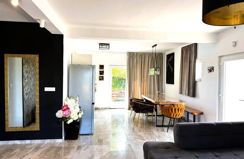 Donje Rastane Villa | Villa Klari with Swimming pool