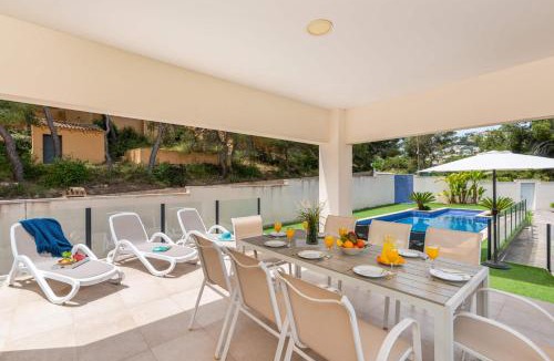 Pinar del Advocat Villa | Villa Kobe - Plusholidays