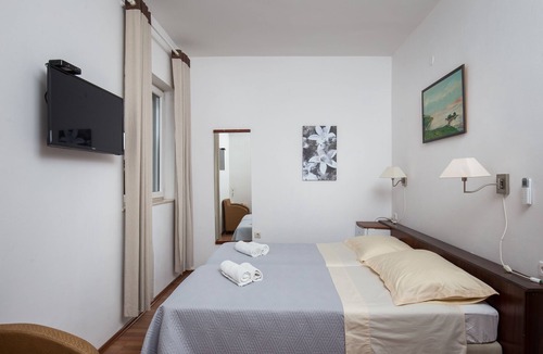 Rozat House | Villa Konalić - Double or Twin Room with Garden View