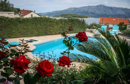 Lumbarda Villa | Villa Korkyra with Pool