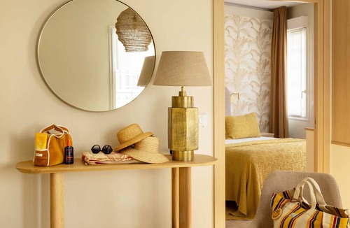 Trouville-sur-Mer Hotel | Villa Léa, l’écrin du Fer à Cheval