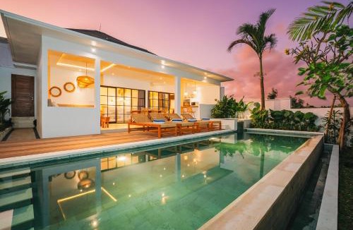 Munggu Villa | Villa L at Seseh 2 bedroom private luxury oasis next to the Beach