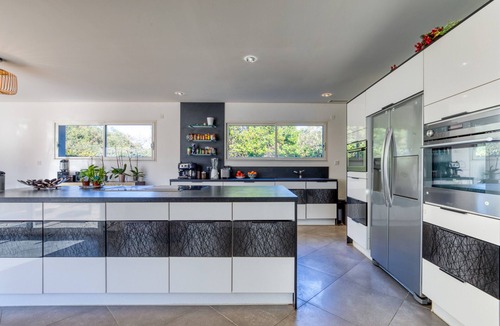 Alignan-du-Vent Villa | Villa 'L'Atrium' with Private Pool, Wi-Fi and Air Conditioning
