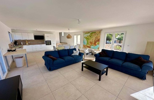 Roquebrun House | Villa l'Esquirol with view and pool