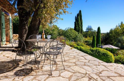Tourrettes-sur-Loup Villa | Villa la Bergerie