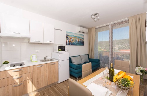 Veliki Drvenik Apartment | Villa LA-Comfort One Bedroom Apartment with Sea View Terrace 3