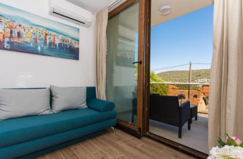 Veliki Drvenik Apartment | Villa LA-Comfort One Bedroom Apartment with Sea View Terrace 2