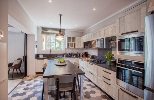 Miomo Villa | Villa La Doughe.