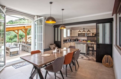 Miomo Villa | Villa La Doughe.