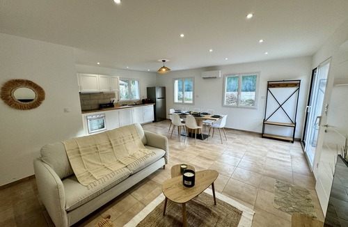 Pont-de-Labeaume Villa | Villa La Fontaulière, Ardèche (2)