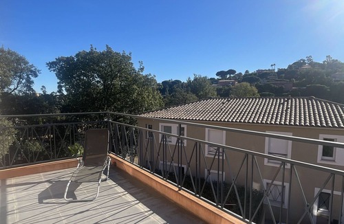 Plage de la Garonnette Condo | Villa La Garonette - ideal 8 people