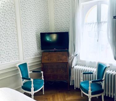 Gare-Jouvenet Bed & Breakfast | VILLA la GLORIETTE