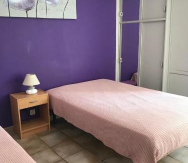 Mondragon Villa | Villa La Marpierre