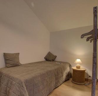 Villieu-Loyes-Mollon House | Villa La Maternite
