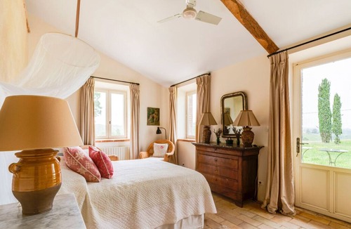 Montdurausse Villa | Villa La Plaine - Four Bedroom Villa, Sleeps 8