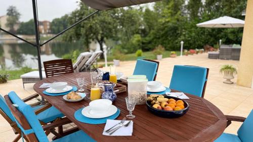 Le Temple-sur-Lot House | Villa la Rive, River Villa