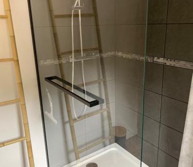 Pont-de-Labeaume Villa | Villa La source & SPA