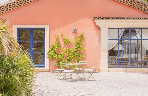 Saint-Tropez Villa | Villa La Source - Ideally located!