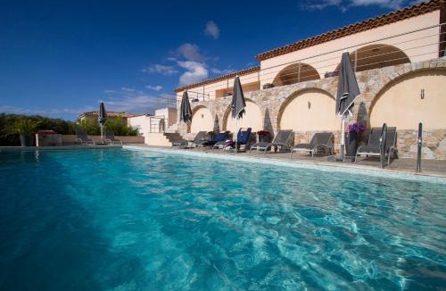 Lumio Bed & Breakfast | Villa la Vista