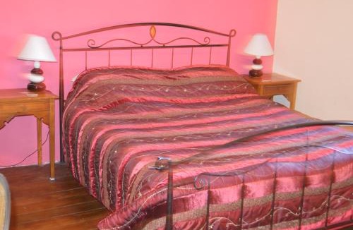 Prades Bed & Breakfast | Villa Lafabregue