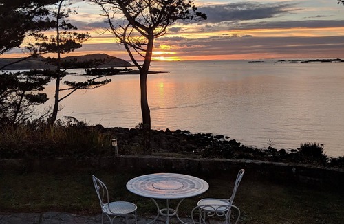 Trebeurden Villa | Villa Lan Kerellec - seafront - 180 degree panoramic view