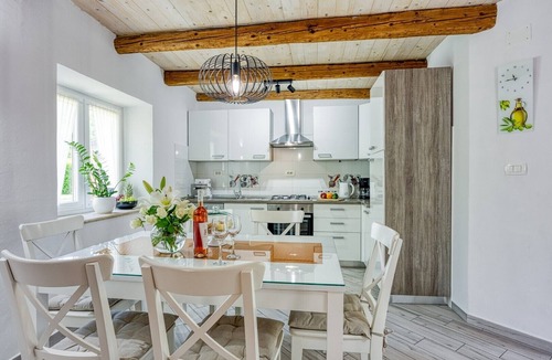 Sveta Nedelja Villa | Villa Lana near Labin