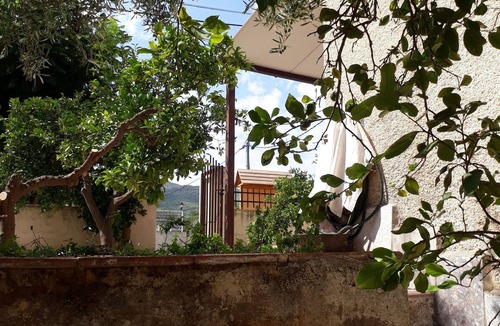 Argelita Villa | Villa landscaped halfway between the sea and the high mountain