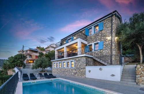 Supetarska Draga Villa | Villa Lapida with Pool and Sea View