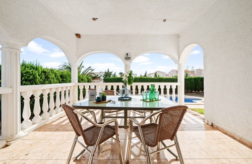 Miami Platja Villa | Villa "Laura piscina privada y aire" with Pool & Garden