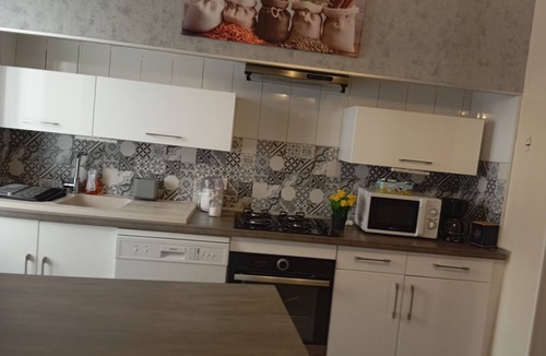 Lezignan-Corbieres House | Villa Laurence