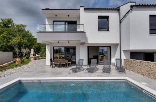 Risika Villa | Villa Lavanda -semi-detached villa with a pool and a panoramic view, close to a sandy beach- by TRAVELER tourist agency Krk