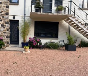 Royat Apartment | Villa LAVOU