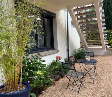 Royat Apartment | Villa LAVOU