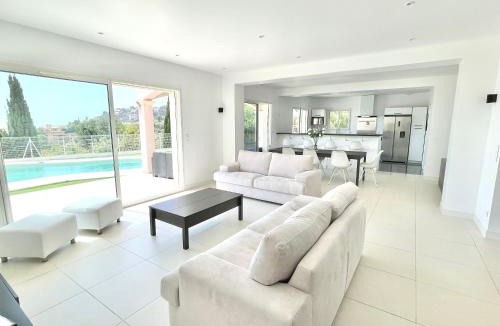 Roquebrune-Cap-Martin House | Villa Le Clos des Lauriers