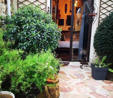 Thomery Bed & Breakfast | Villa le Cloky