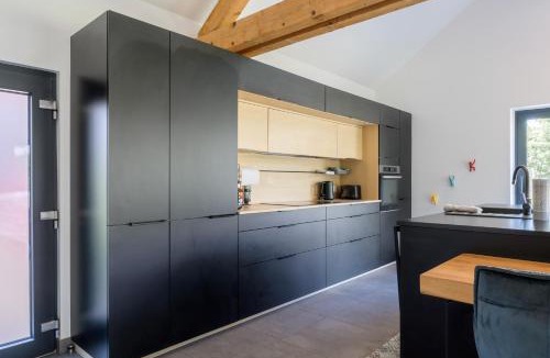 Munster Villa | Villa Le Domaine Endila