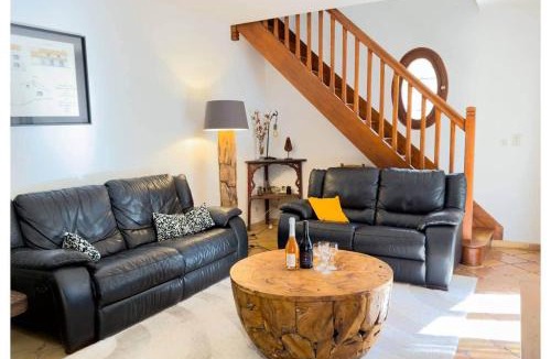 Saint-Julien-de-Peyrolas House | villa " Les Oliviers"