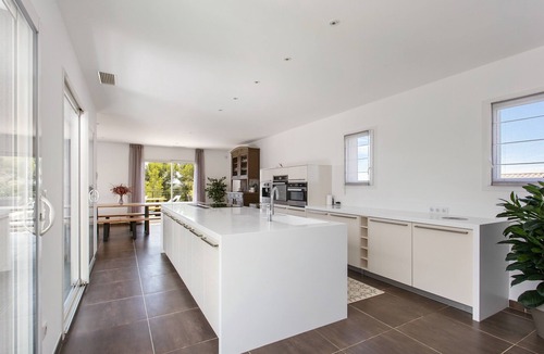 Beziers Villa | Villa "Le Golf St Thomas" with Private Terraces, Outdoor Pool, and Wi-Fi