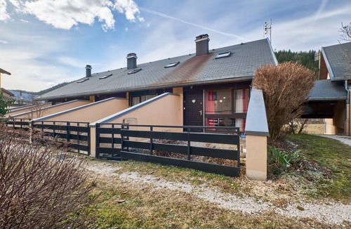 Villard-de-Lans Villa | Villa 'Le Koala' with Mountain View, Private Terrace and Private Garden