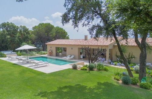 Grimaud Villa | Villa Le Pierredon - Grimaud