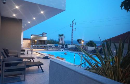 Jesenice Villa | Villa Leona xxl